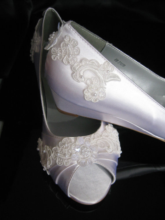 Свадьба - Wedding Shoes Wedge Shoes Bridal Wedges with Lace Dyeable Shoes Pick Your color