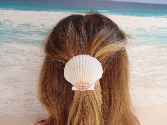 Свадьба - Seashell Barrette -  Beach Wedding Alligator Hair Clip Accessory - Hairclip Pin Hairpin Mermaid