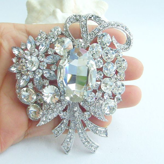 Mariage - Trendy Wedding Brooch, Stunning Rhinestone Crystal Flower Bridal Brooch Pin, Wedding Bouquet, Wedding Deco, Crystal Sash Brooch - BP04822C2