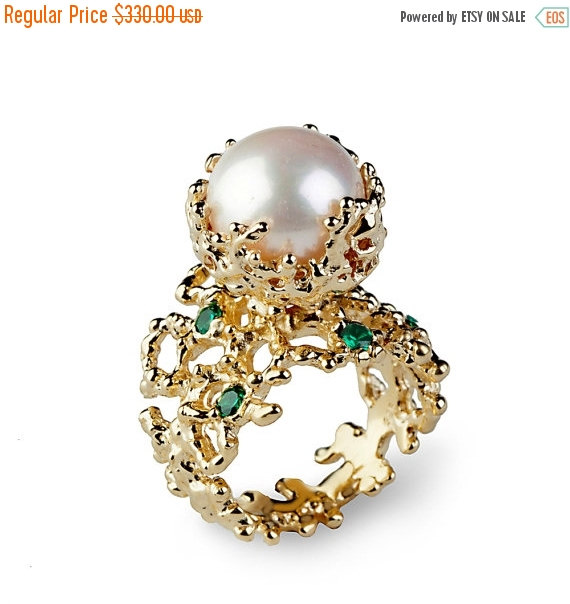 Hochzeit - 20% off SALE - CORAL Emerald Pearl Ring, Emerald Engagement Ring, Pearl Engagement Ring, Gold Pearl Ring, Gold Emerald Ring