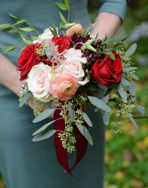Mariage - Autumn Bridesmaid Bouquets On