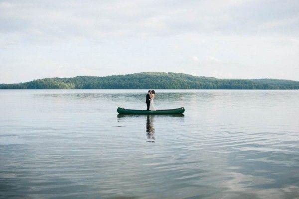 Свадьба - Canoe Post-Wedding Shoot In Slippery Rock, PA 