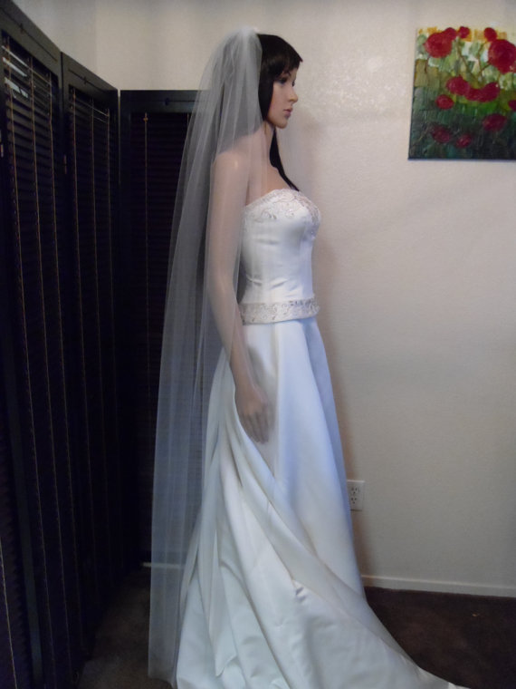 Свадьба - Floor Wedding Veil Single Tier Medium Fullness Classic and Elegant Cut Edge CE70X90