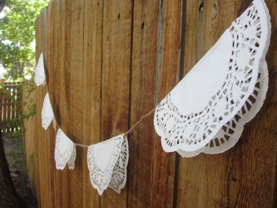 Свадьба - Doily Banner - Rustic Vintage Lace Doily Bunting - Wedding, Baby Shower, Nursery Decor