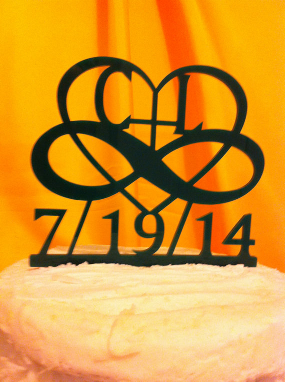 Hochzeit - Acrylic Personalized Monogram  Infinity, Initials and Heart , Date Custom Wedding Cake Topper