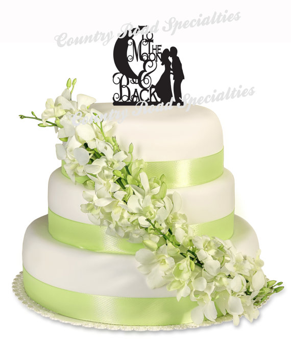 Mariage - Silhouette To The Moon & Back  Bride Groom Kissing Acrylic Wedding Cake Topper