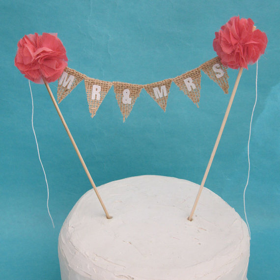 Hochzeit - Cake topper, wedding, Burlap, Coral  "Mr & Mrs" Banner J115 - shabby chic wedding bunting decoration