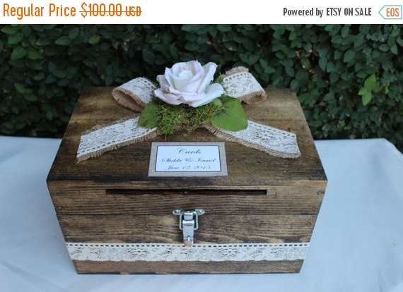 Свадьба - ON SALE Wedding Card box Cardholder / Wooden Lockable Cardholder Box / Box with Slot / Rustic Wedding Decor