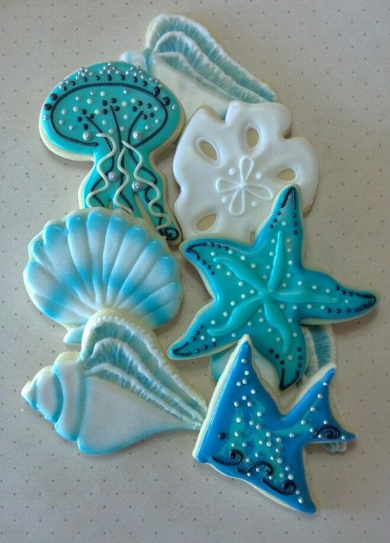 Свадьба - Sea Life Shell Jelly Fish Nautical Custom Decorated Cookies