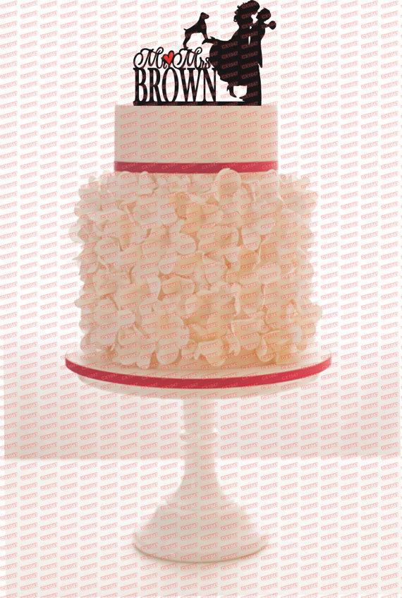 زفاف - Custom Wedding Cake Topper Mr and Mrs Personalized With Your Last Name, a Heart, Pet, with Removable Spikes and a FREE base for display