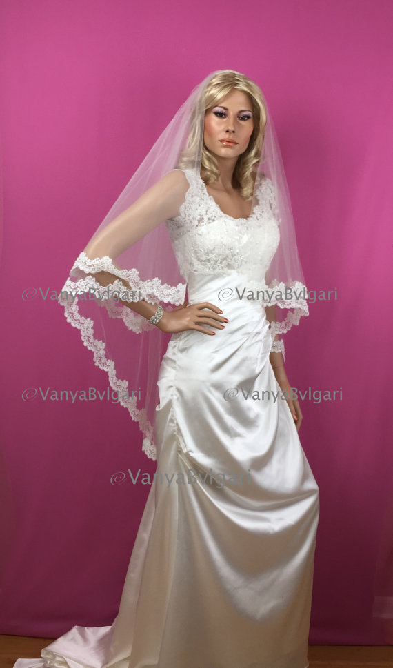 زفاف - Wedding veil with alencon beaded lace in two tier, bridal veil with blusher in two layers with scalloped lace edge design, classic veil