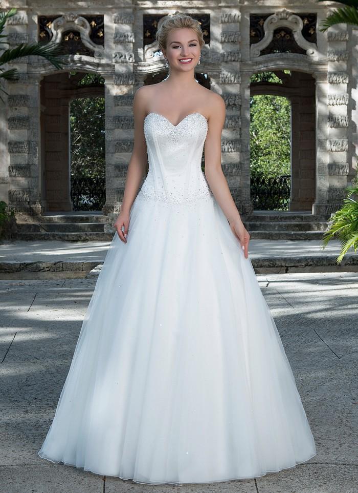 Princess Ball Gown Tull Beaded Wedding Dress With Satin Sweetheart Beaded Corset Bodice Bridal