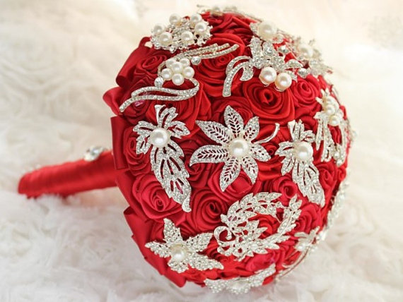 Свадьба - Made to order High End Luxury Red Ribbon Roses Vintage Pearl Brooches Bridal Bouquet Wedding Flowers Choose your color Jewelry