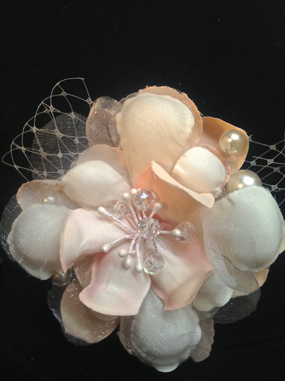 Wedding - Flower Bridal hair fascinator, Bridal flower hair clip Silk Bridal Headpiece,Wedding Hairpiece,Wedding Flower Hair comb