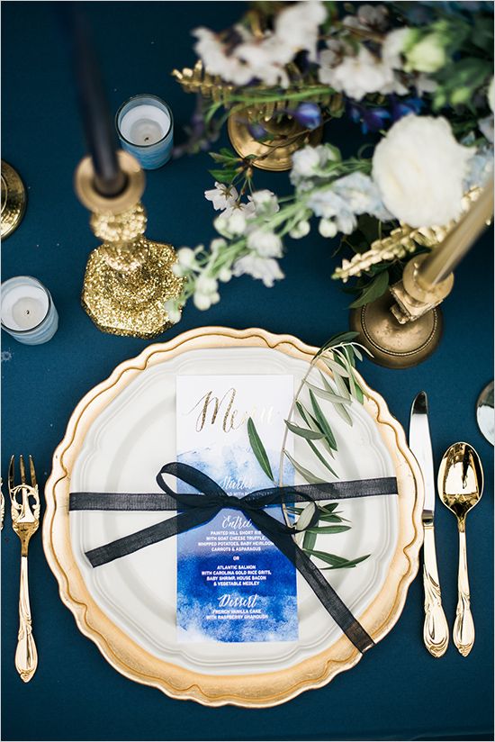 Mariage - Navy And Gold Watercolor Inspiration