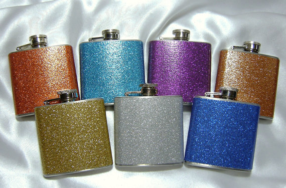 Hochzeit - Five (5) Decorated Hip Flasks - Wedding Party Gift - Package Deal 3 oz. Stainless Steel Hip Flasks - w/ Free Funnels and Totes