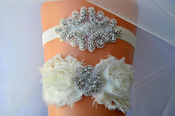 Свадьба - Crystal Garter Set, Wedding Garter Set Ivory White Shabby Chic Flower Bridal Garter Set Vintage Wedding Crystal Rhinestone Toss Garter Set