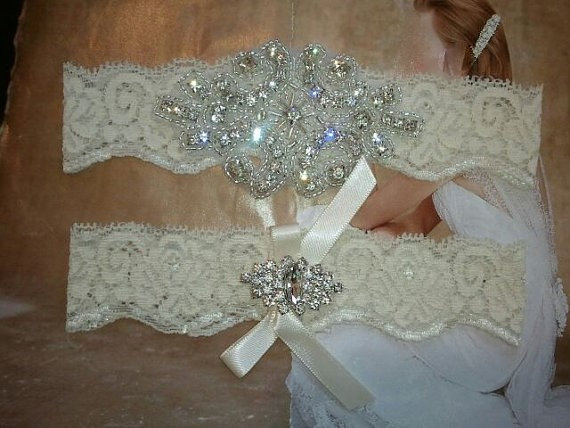 Hochzeit - SALE -Shop Best Seller - Bridal Garter Set - Crystal Rhinestone on a Ivory Lace - Style G2047