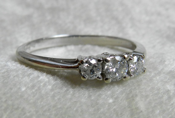 زفاف - Engagement Ring 14K White Gold .32 ct Three Stone Diamond Ring, Engagement Ring, Stacking Ring, Anniversary Diamond Ring