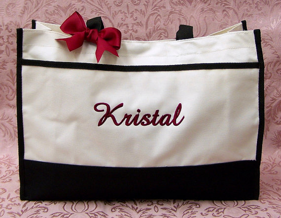 Свадьба - Personalized Tote Bag Bridesmaid Gifts Monogram Gift Bags Wedding