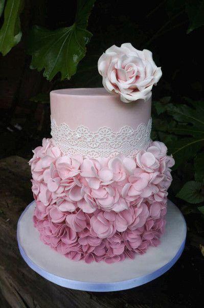 Wedding - Petal Ruffle Tutorial - Cake It To The Max