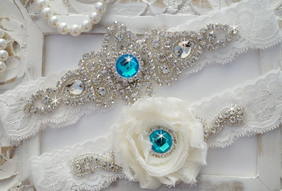 Mariage - Wedding Garter Set, Bridal Garter Set, Vintage Wedding, Off White Lace Garter- Style 100D