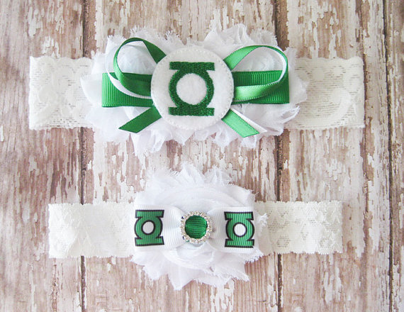 Hochzeit - Green Lantern Lace Garter Set 