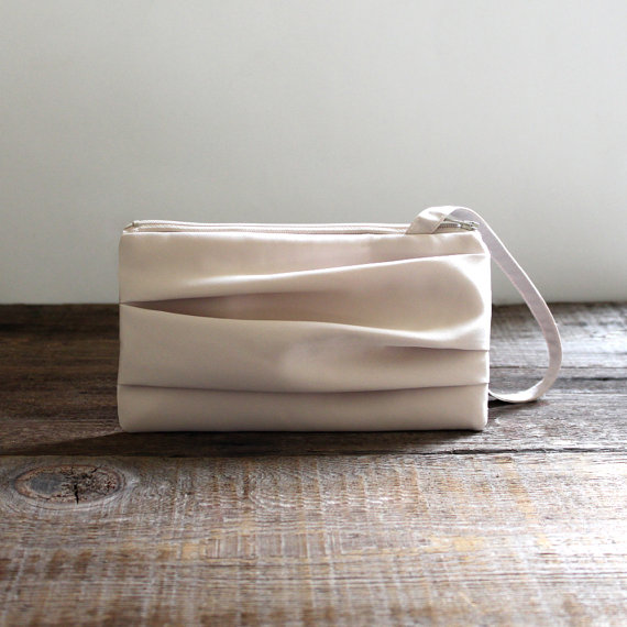 Mariage - SALE- Pleated Bridesmaid Champagne Satin Clutch - Nude Bridal Wristlet