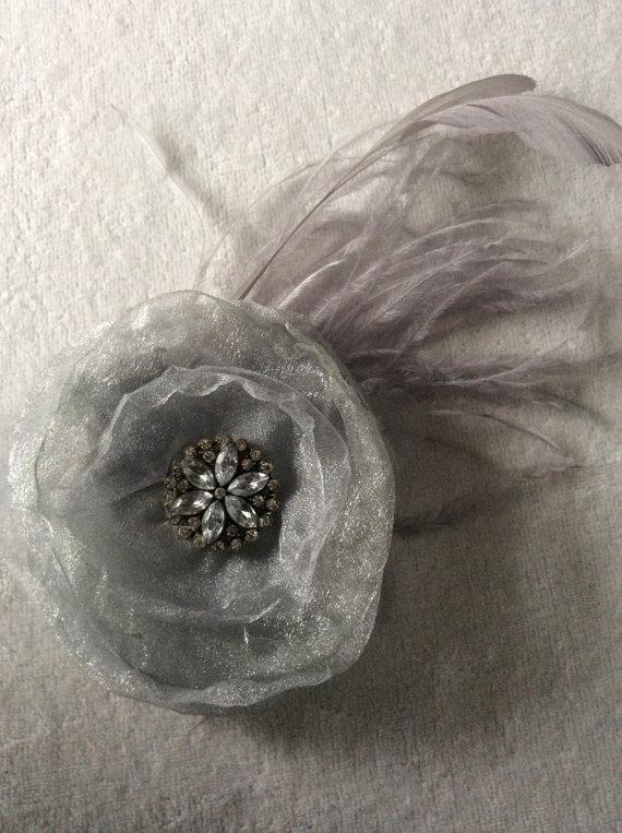 Hochzeit - New handmade silver grey and pink sinamay feather fascinator