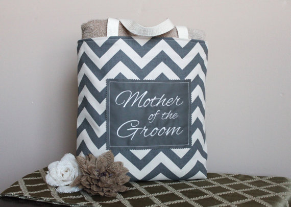 زفاف - Grey Chevron Tote in Duck Cloth Canvas - Mother of the Groom, Mother of the Bride, Bridesmaid, Wedding, Purse, Beach, Gift-Favor-Goodie Bag