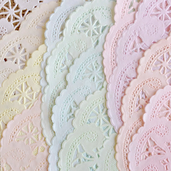 Свадьба - PACK [100] 10 INCH Cottage Rustic Hand Dyed Paper Doilies 