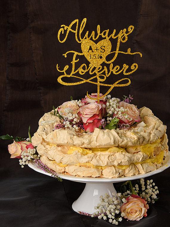 Mariage - Wedding Gold Cake Topper, Custom Cake Topper Gold, Glitter Cake Topper, Monogram Topper, Initials Cake Topper Wedding, Model no: 12/gltt/CT