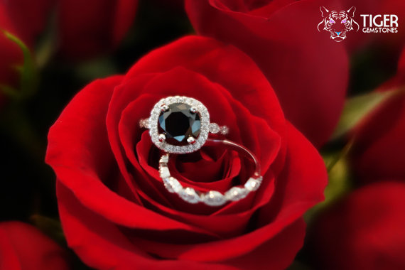 زفاف - 2.25 Carat Halo Wedding Set, Vintage Bridal Rings, Black Man Made Diamond Simulants, Art Deco, Engagement Rings, Promise, Sterling Silver