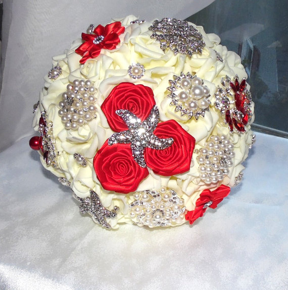 Свадьба - Luxury Brooch Bridal Bouquet Wedding Flowers Gown Tiara Jewelry Bling