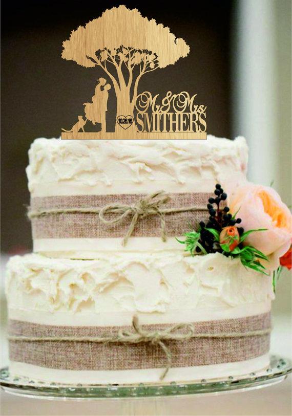 Hochzeit - Rustic Wedding Cake Topper - Custom Wedding Cake Topper - Personalized Monogram Cake Topper - Mr and Mrs Cake Topper - Bride and Groom a cat