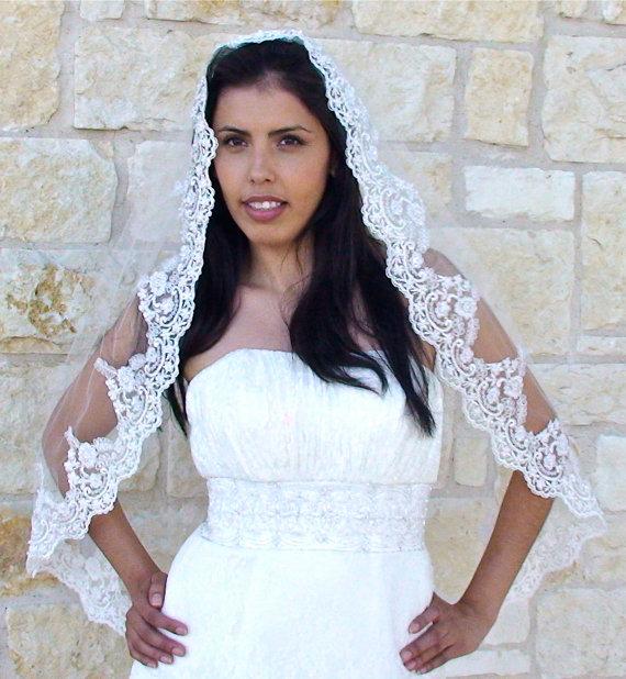 Hochzeit - Wedding Veil, Mantilla, Single layer, with Beaded Lace, with Silver Thread on White or Light ivory, or champagne color