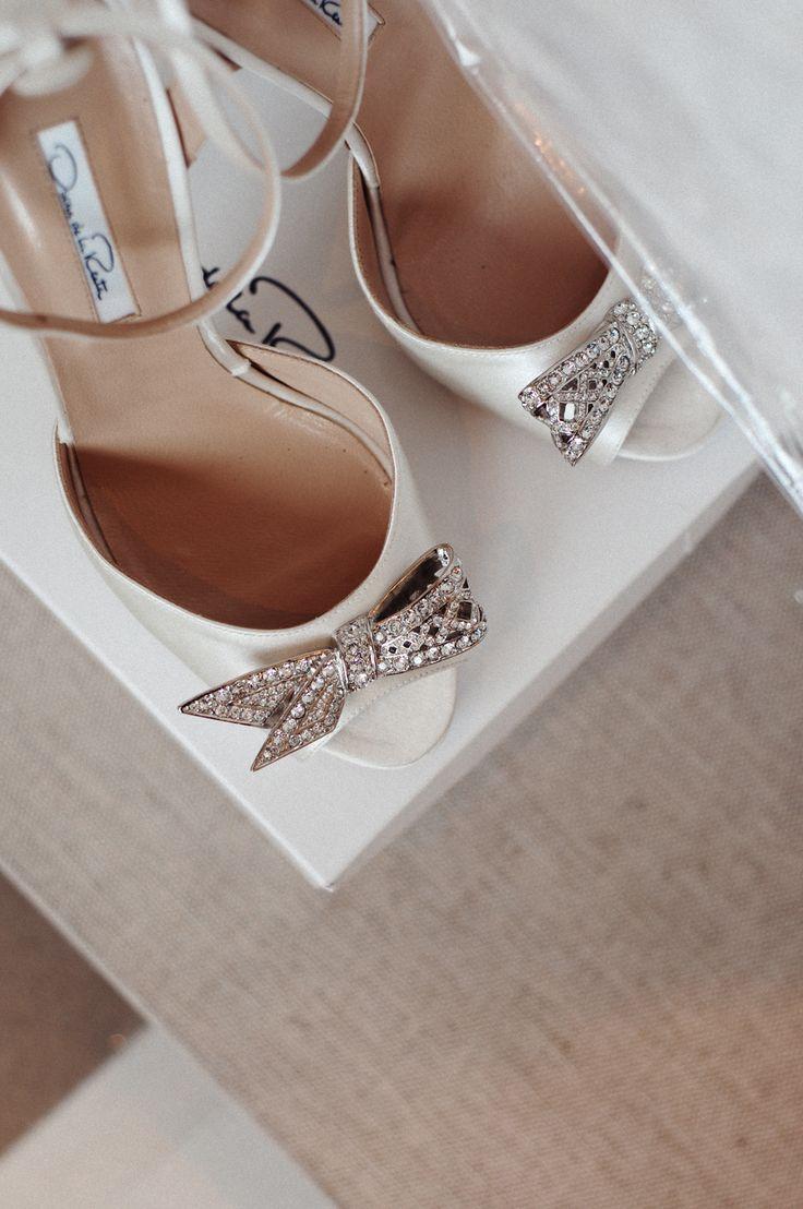 Hochzeit - Ivory Wedding Shoes With Pretty Details