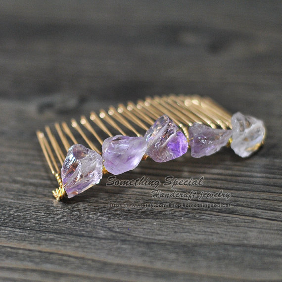 Свадьба - Amethyst hair comb Natural raw amethyst crystal hair comb Gold purple gemstone hair comb Wedding Bridal Hair Accssories Unique gift for her