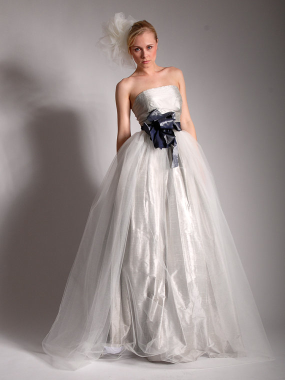 Mariage - JANINE Silk Shantung strapless ball gown with hidden pockets and tulle overlay