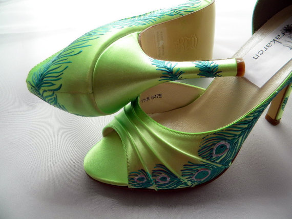 زفاف - Bridal lime green shoes , Wedding Shoes lime green, lime green bridal shoes, peacock feather shoes, Sale shoes, lime green citronade Keziah