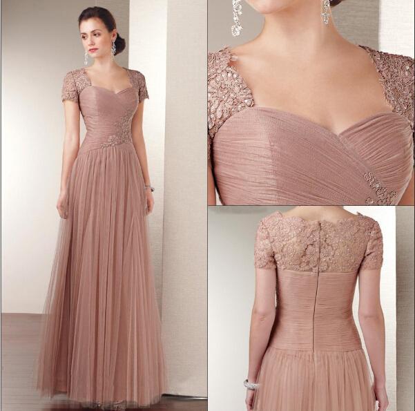 Mariage - Elegant Mother of the Bride Dress Applique Short Sleeve Lace Mother's Formal Wear Formal Evening Long Chiffon Party Dresses For Women Online with $99.69/Piece on Hjklp88's Store 