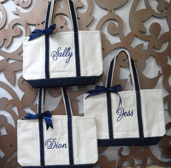 Свадьба - Monogrammed Canvas Tote Bag, Set of 5 Large Canvas Bridesmaid Gift Totes For Wedding Party