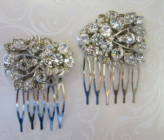 Hochzeit - Small Hair Comb Set, Hair barrettes, Crystal hair brooch, Bridal Hair Clip, Bridesmaids Hair pin, Bridesmaids Gift, Silver Hair comb