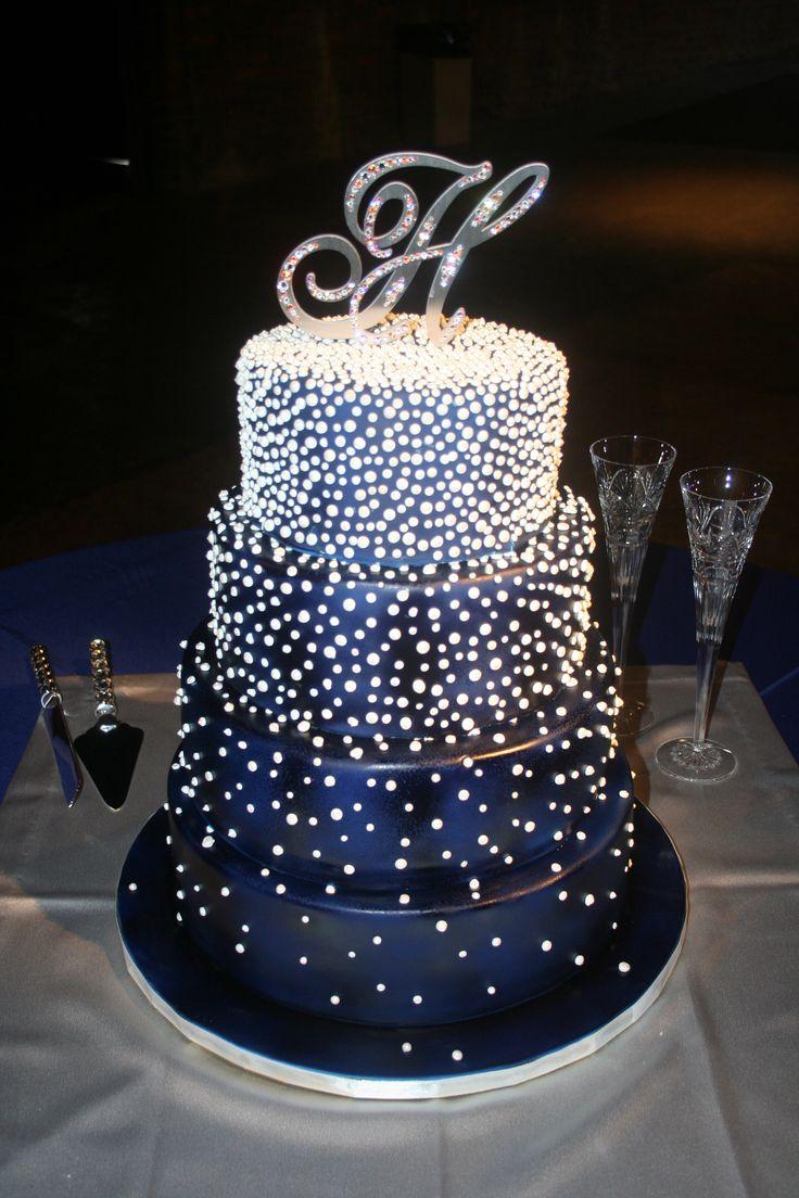 Hochzeit - Wedding And Engagement Cakes On