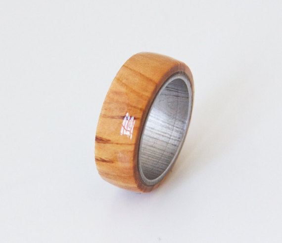 Mariage - Unique damascus steel olive wood ring damascus steel wedding band wood ring, Jewelry, Ring, Wood Jewelry Alternative Engagement Ring Him #7