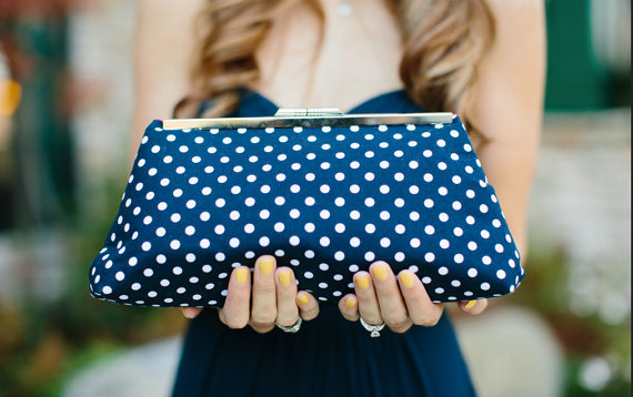 Mariage - Navy Bridesmaids Gift Wedding Party Gift Clutch Handbag - Design your Own clutch or set of clutches