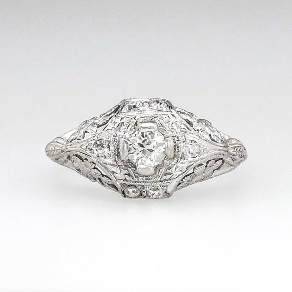 زفاف - Platinum Edwardian .27ct t.w. Old European Cut Floral Filigree Engagement Ring