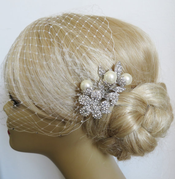 Mariage - Birdcage Veil and a Bridal Pearls Hair Comb (2 Items), Bridal veil, Rhinestone Bridal Hair Comb Blusher Birdcage Veil Wedding  Bridal Jewelr