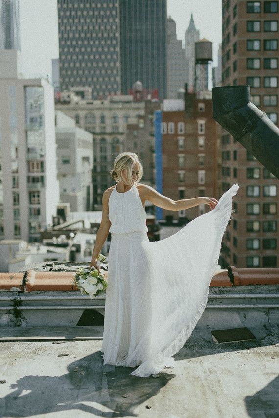 Hochzeit - Modern White New York City Wedding 