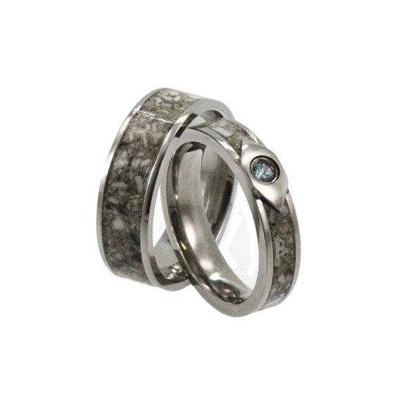 زفاف - Titanium Ring with Pet Ashes Inlay, Memorial Jewelry, Pet Memorial Ring with Topaz Gemstone, Patent Pending   Other Metals Available